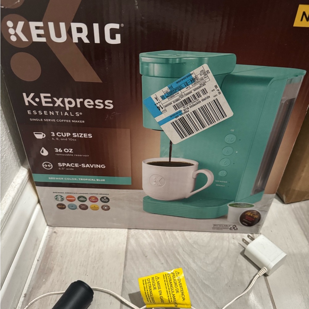Keurig K-Express Essentials Coffee Maker - Tropical Blue